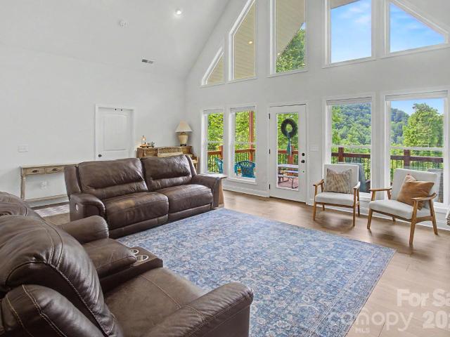 House for sale in Mars Hill, North Carolina