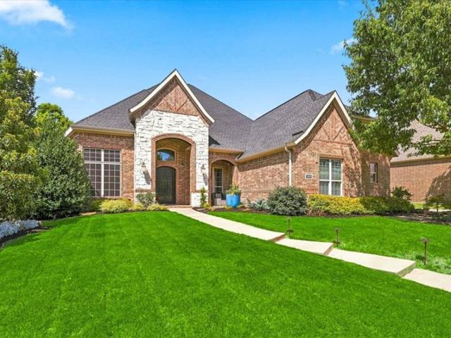 House for sale in Colleyville, Texas