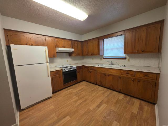 Property for rent in Ark
