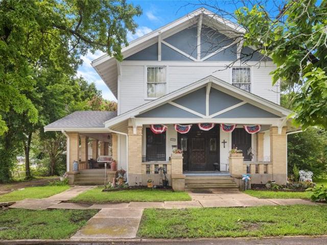 House for sale in Honey Grove, Fannin County