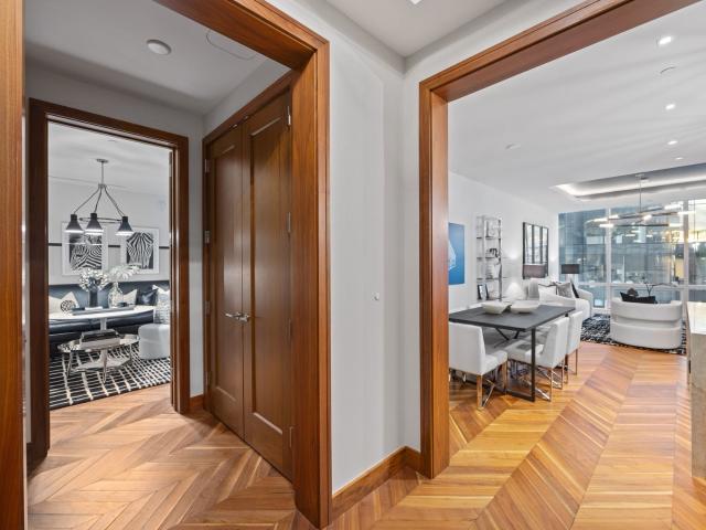 Apartment for sale in Gibsonton, Maryland