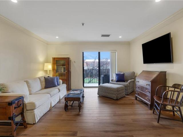 Condo for sale in Sandy Springs, Fulton County