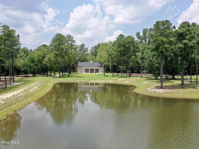 House for sale in Aberdeen, North Carolina