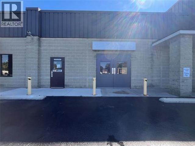 Commercial for rent in Chatham, Southwestern Ontario