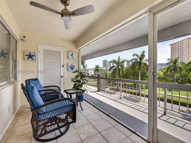 Condo for sale in Hallandale, Florida
