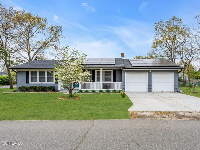 House for sale in Pine Beach, New Jersey