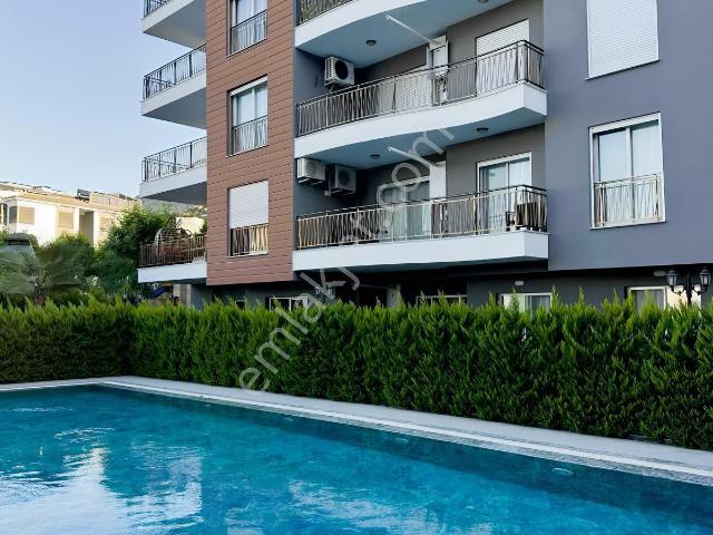 Kuşadasi, Aydin içerisinde satılık mülk