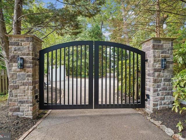 House for sale in Glen Burnie, Maryland