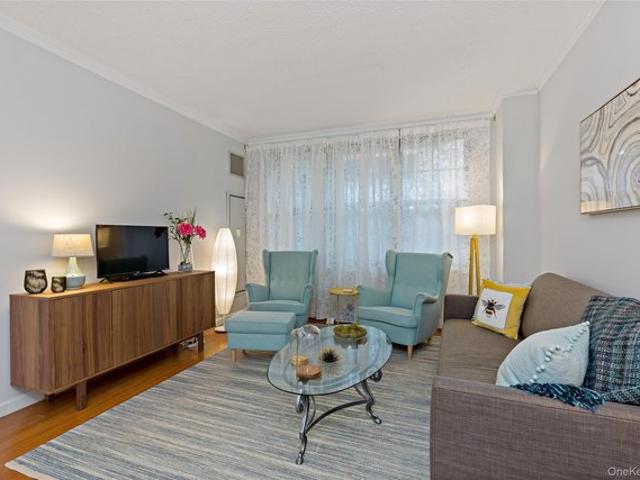 Condo for sale in White Plains, New York