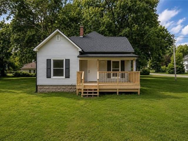 House for sale in Lathrop, Missouri