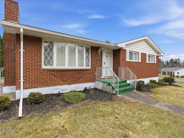 House for sale in Moscow, Pennsylvania