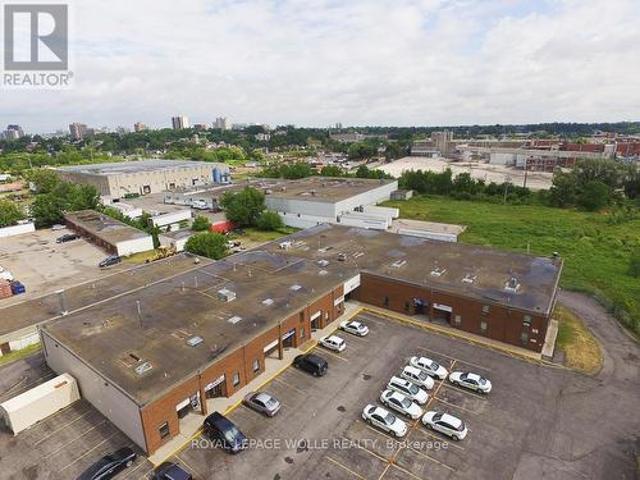 Commercial for rent in Kitchener, Ontario