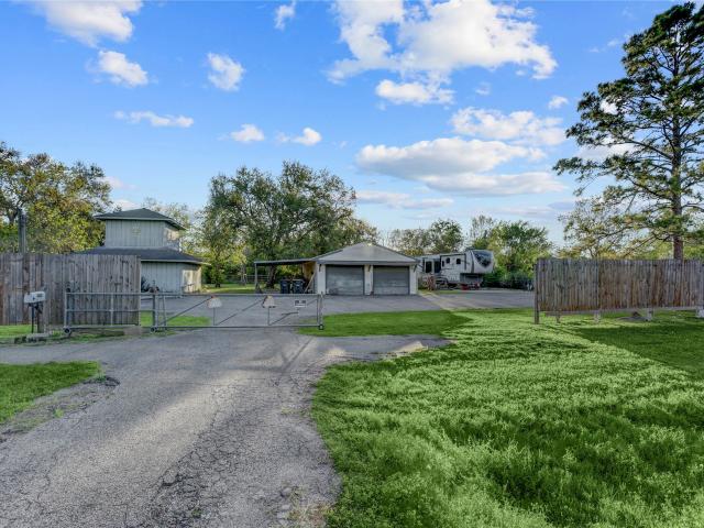 Land for sale in Alvin, Texas