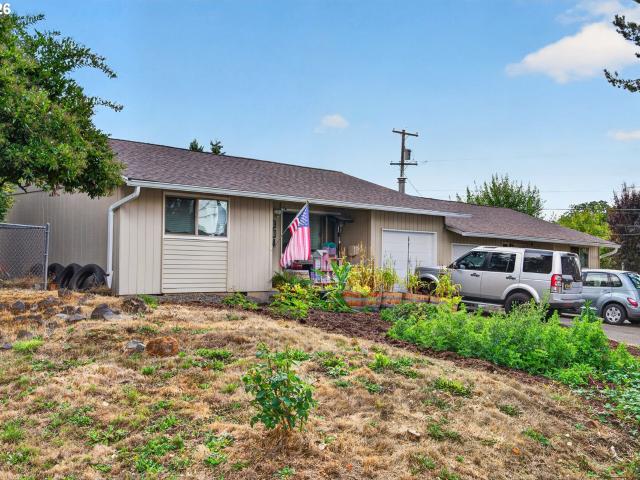 House for sale in Oregonia