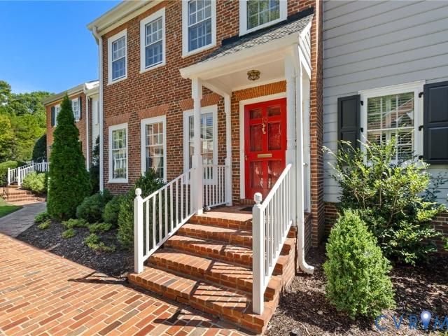 Condo for sale in Virginia