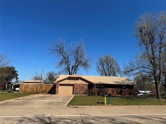 House for sale in Rush Springs, Oklahoma