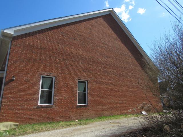 Commercial for sale in Ladoga, Indiana