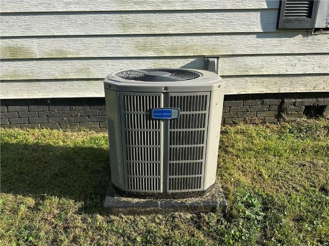 House for sale in Hardin, Ray County