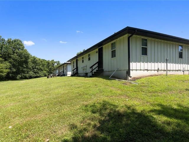 House for sale in Freeman, Missouri