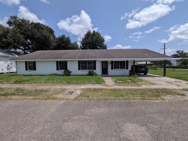 House for sale in Napoleonville, Louisiana