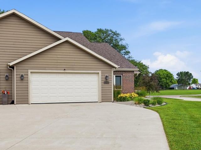 Condo for sale in Woodbury, Iowa