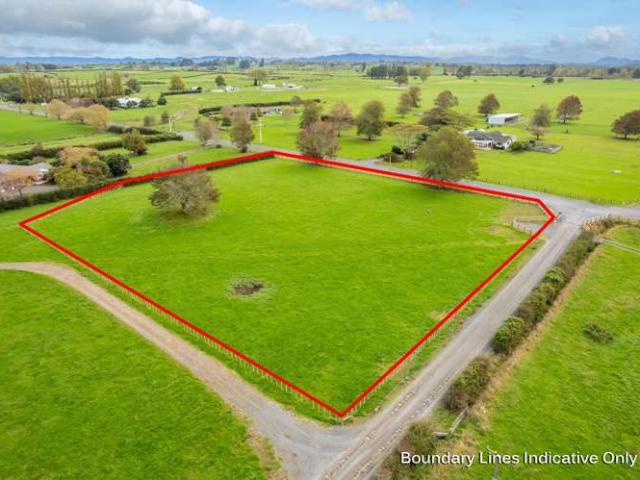 Property for sale in Puketaha, Waikato