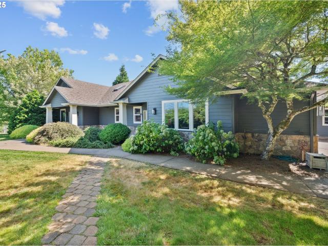 House for sale in Oregonia