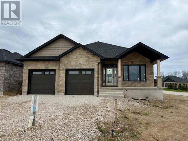 House for sale in Saugeen Shores, Ontario