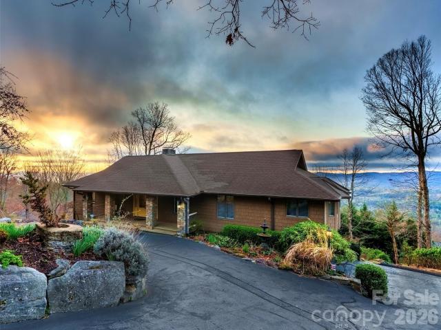 House for sale in Etowah, North Carolina