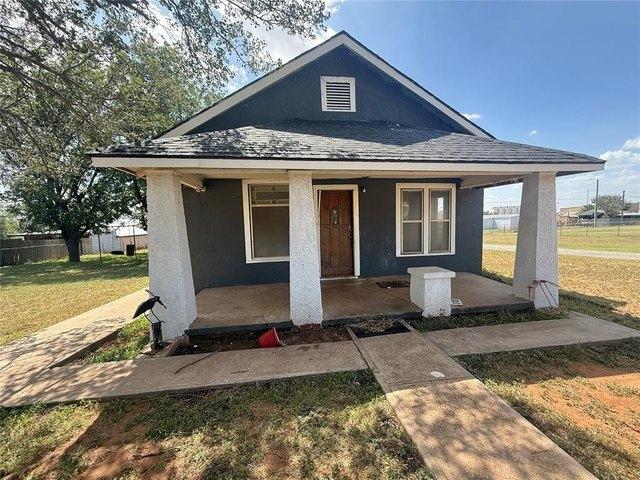 House for sale in Washita, Oklahoma