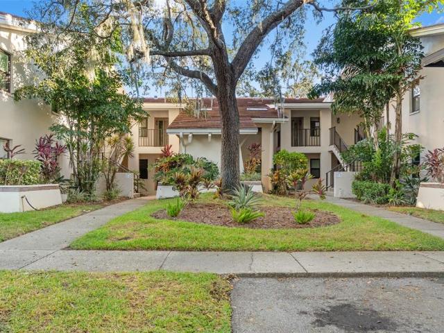 Condo for sale in Tarpon Springs, Florida
