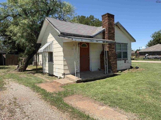 House for sale in Archer, Texas