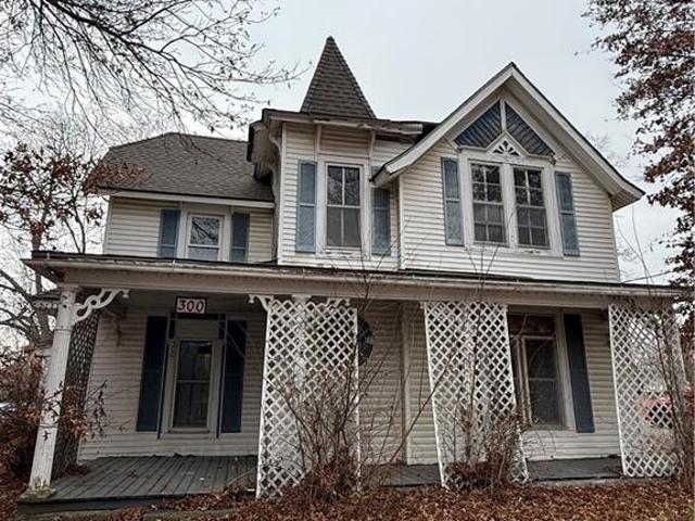 House for sale in Maysville, Missouri