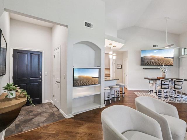 Condo for sale in Georgetown Condo for sale in Georgetown