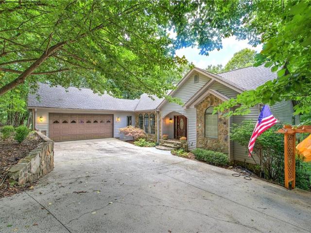 House for sale in Pickens, Georgia
