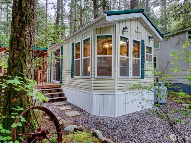 House for sale in Deming, Washington