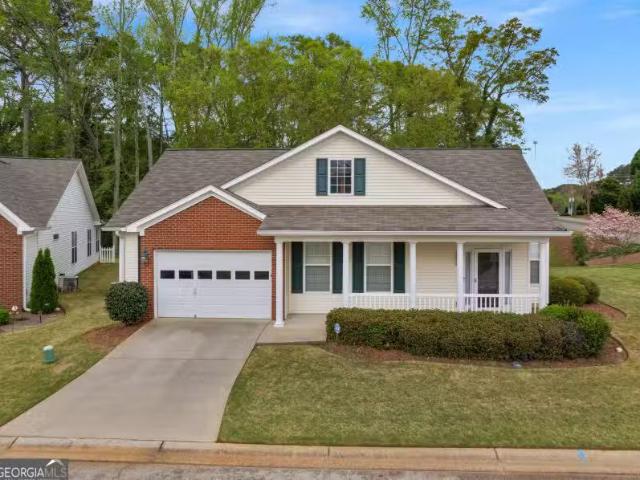 House for sale in Mcdonough