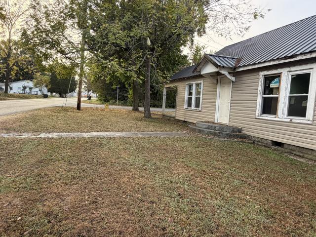 Commercial for sale in Lomax Crossroads, Hohenwald