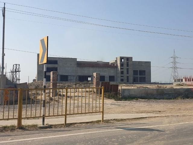 Land for sale in Hariana
