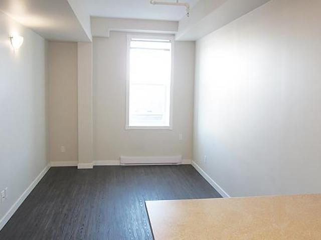Apartment for rent in Winnipeg, St. Boniface