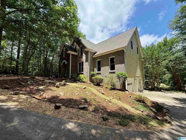 House for sale in Chelsea, Alabama