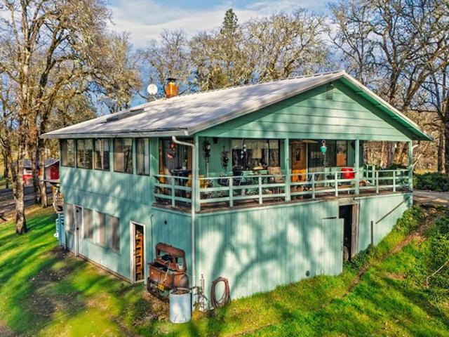 House for sale in Oregonia