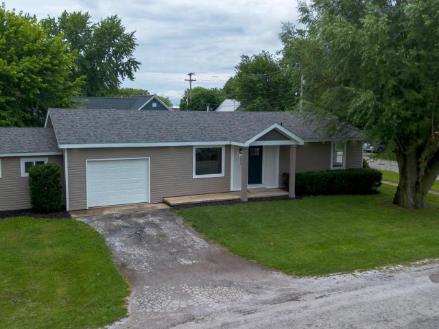 House for sale in Casey, Illinois
