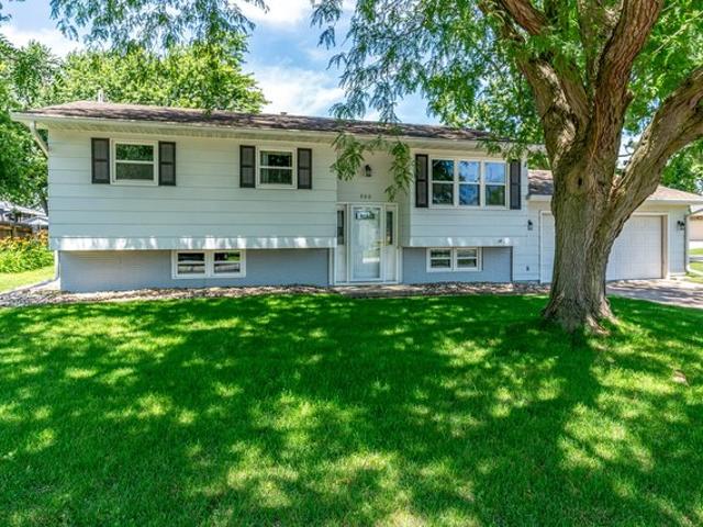 House for sale in Eldridge, Iowa