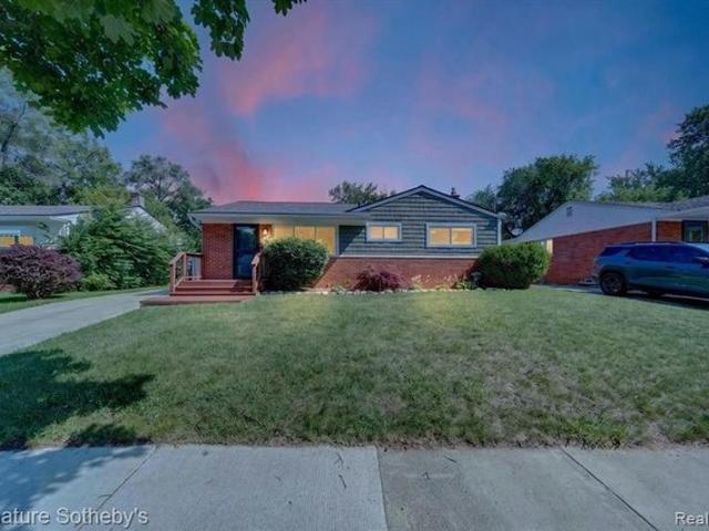 House for sale in Pontiac, Michigan