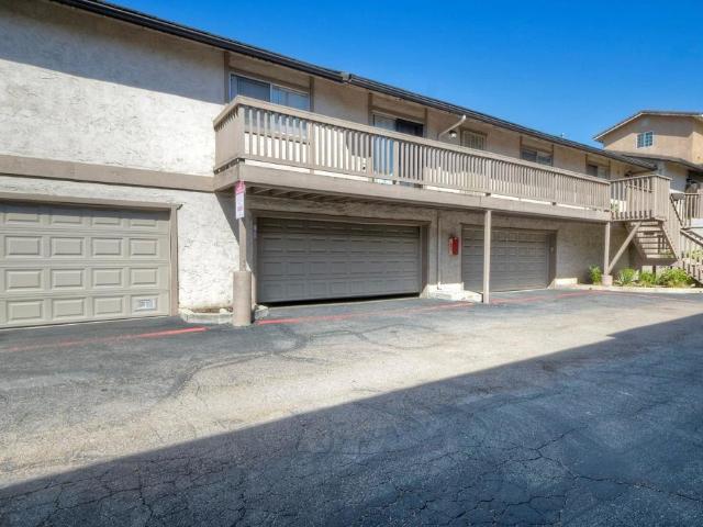 Condo for sale in Vista, California