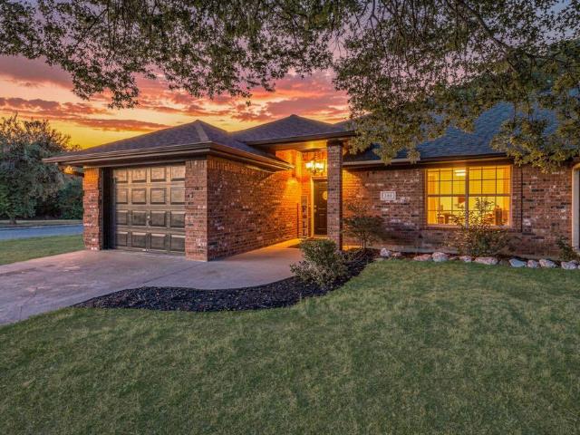 House for sale in Stephenville, Erath County