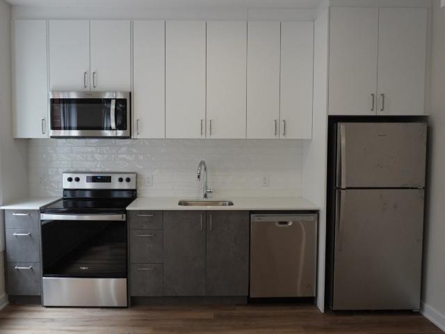 Apartment for rent in Mulhurst Bay, Ontario