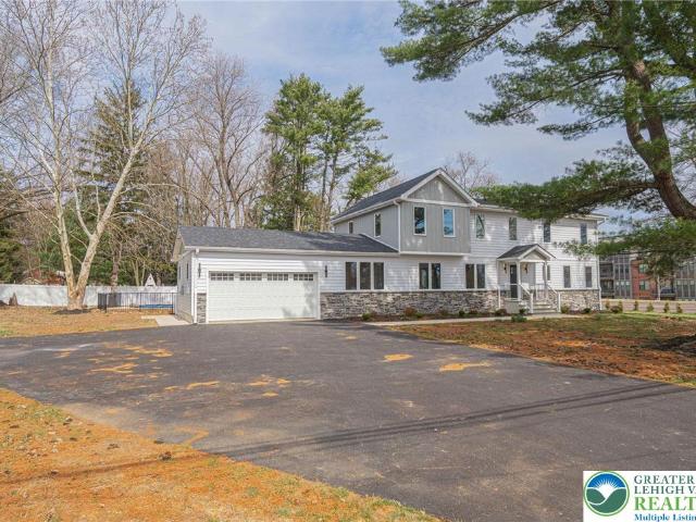 House for sale in Horsham, Pennsylvania