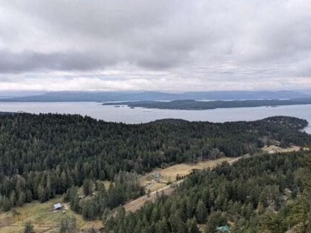 Property for sale in Mayne, British Columbia
